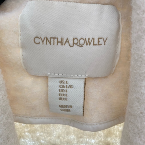 Collar Sweater - Picture 3 of 5